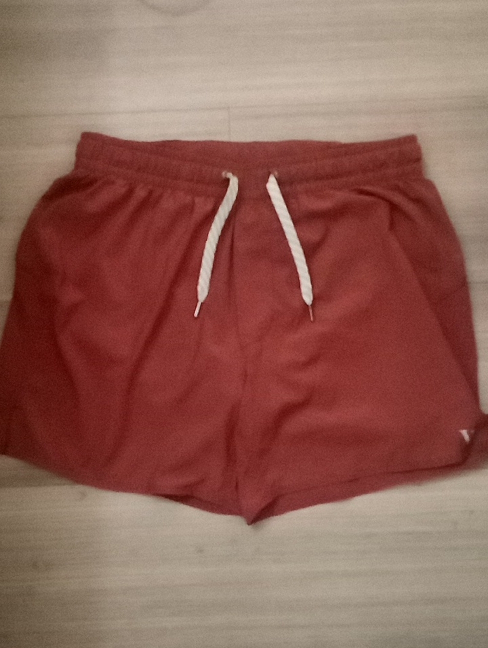 EUC: VUORI; MENS, COURSE RUN SHORT ,5" INSEAM, TERRACOTTA/XS.